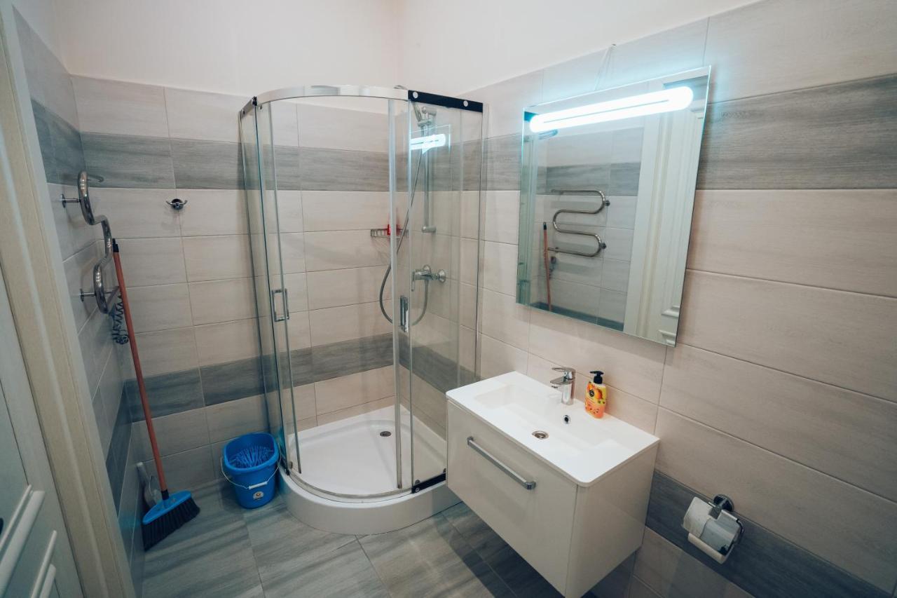 Wonderful Flat On City Center Úzhgorod Exterior foto